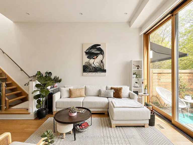 19A Linton Ave — Photo 9
