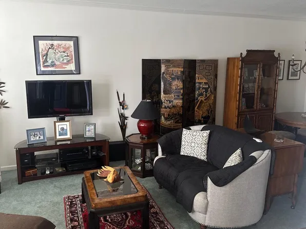 1005 S Marshview Rd #1005, Stewartstown, PA 17363