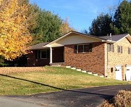 3rd image of 534 Greenhill Dr NE