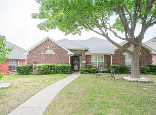 7741 King Arthur Rd, Frisco, TX 75035