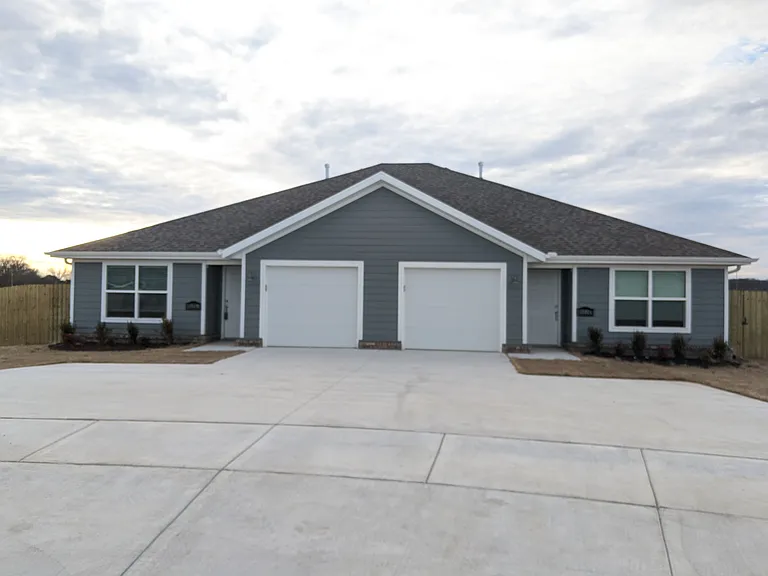 2700 N Teresa Dr #A — Photo 1