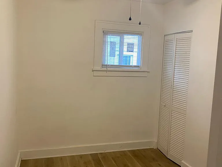 4315 Southern Pkwy #3 — Photo 1