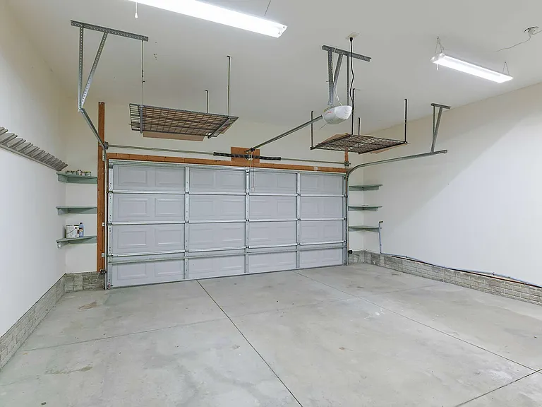 730 Norwood Dr — Photo 49