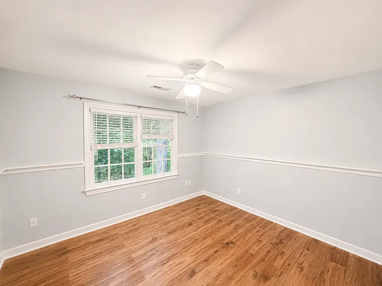 207 Custer Trl — Photo 15