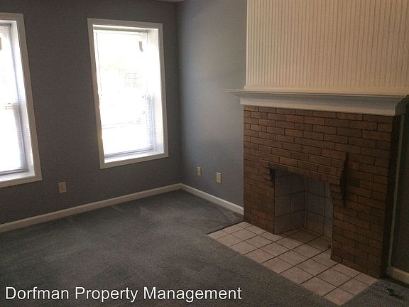 3rd image of 915 Fayette St APT A