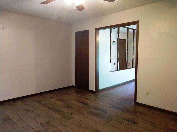 2nd image of 2505 N C St