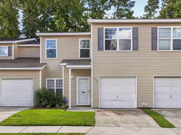 209 Grand Oaks Dr, Ladson, SC 29456