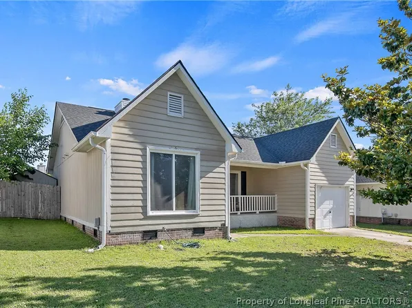 5668 Juneberry Ln, Fayetteville, NC 28304