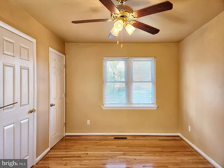 8245 Wycliffe Ct — Photo 20
