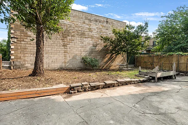 Rented by Corcoran | media 13