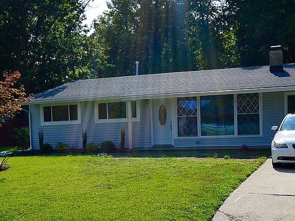 2nd image of 5941 Gainor Pl