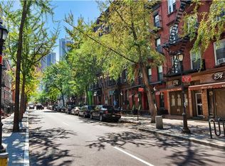 415 W 46th St APT 2D, New York, NY 10036