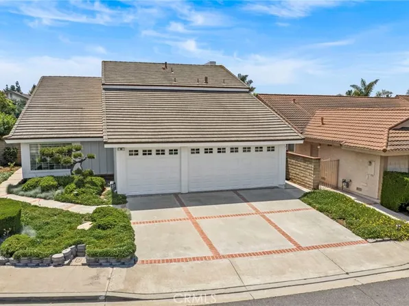 8 Saratoga, Irvine, CA 92620