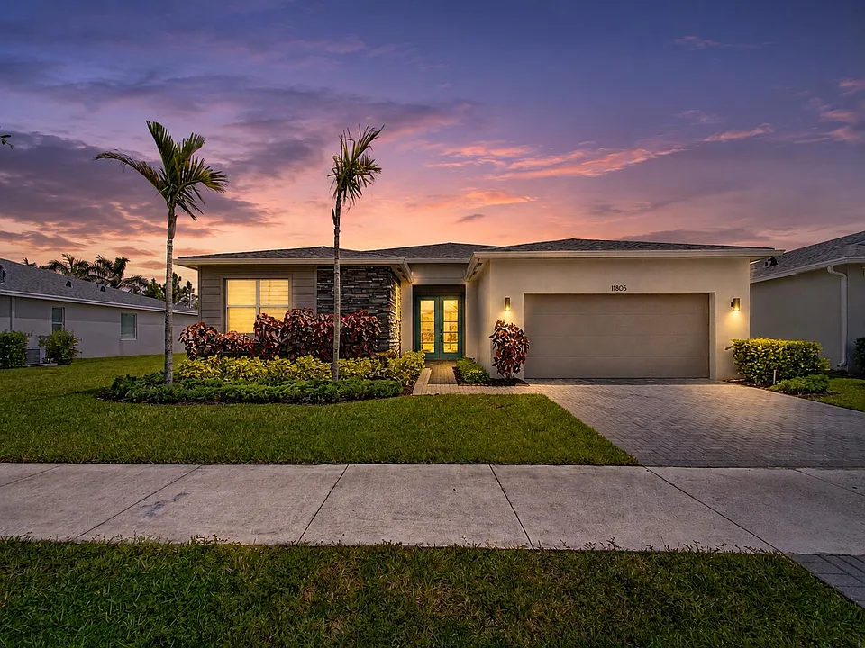11805 SW Lyra Dr