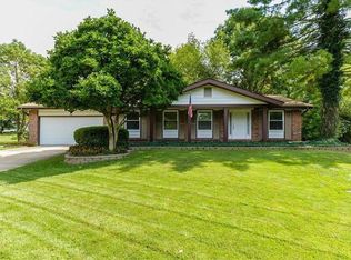 2 Stephanie Ct, Ballwin, MO 63011
