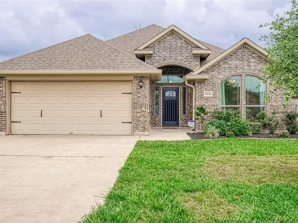 104 Rock Rose Lane, Lake Jackson, TX 77566