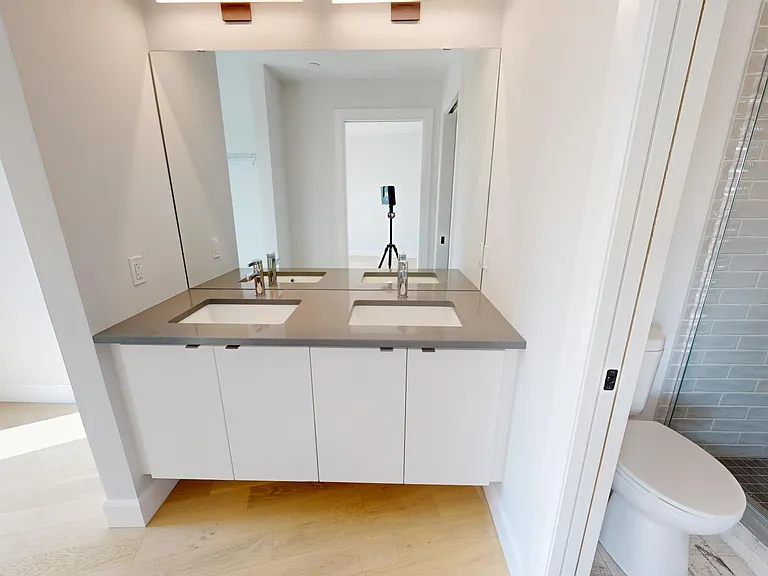 2082 Lumen Dr #107B — Photo 43