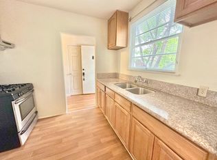 1123 12th St APT B, Santa Monica, CA 90403