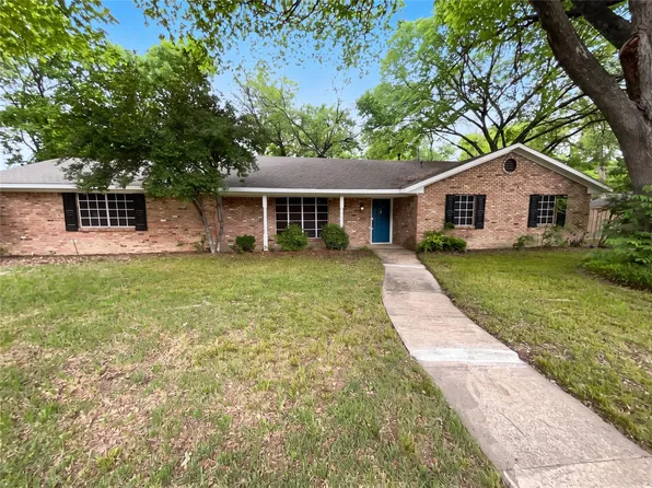 2017 Greenbriar Ln, Plano, TX 75074
