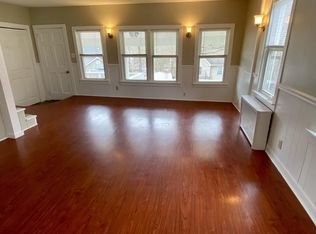 10 Cedar St, Ellington, CT 06029