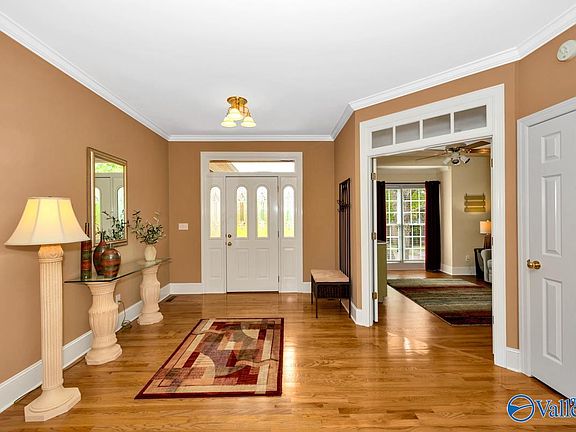 5th image of 14006 Mount Hope Pl SE