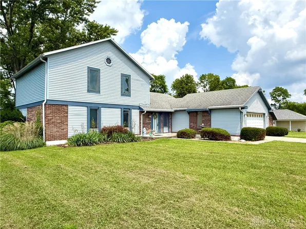 3360 Cortez Dr, Dayton, OH 45415