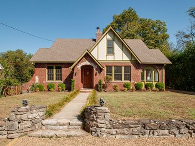 218 Woodmont Cir, Nashville, TN, 37205