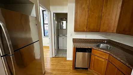 Rented by HOLTON REAL ESTATE INC.