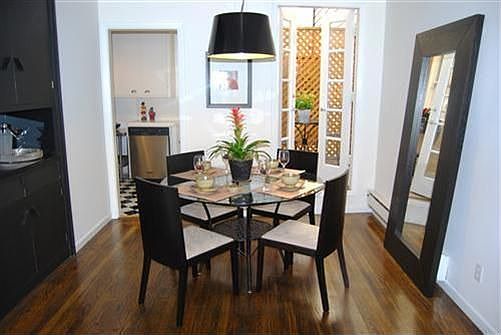 3rd image of 1230 Clay St APT 101