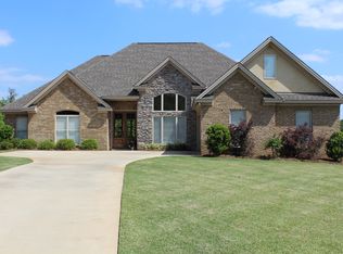 115 Burning Embers Ct, Prattville, AL 36067