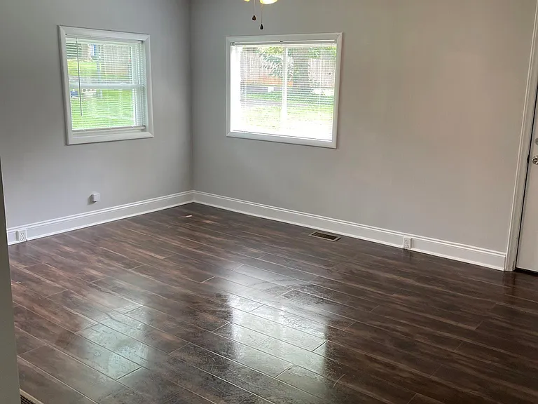 5219 Clearwater Lake Rd — Photo 4