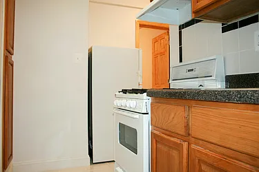 Rented by Horowitz Real Estate