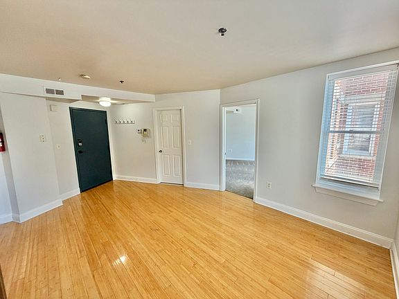 5th image of 52 Quincy Pl NW APT 205