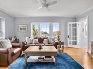 21 Bradlee Rd APT 34, Medford, MA 02155