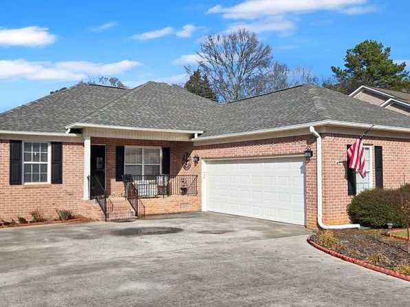 405 E Charlotte Ave, Scottsboro, AL 35768