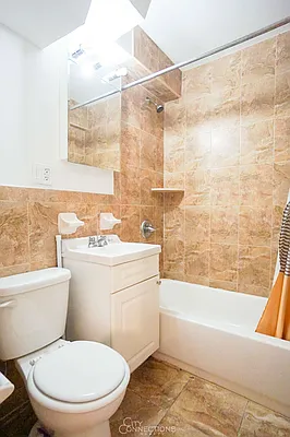 Rented by City Connections Realty | media 73