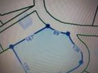 Pine Knot Ln, Johnson City, TN 37601