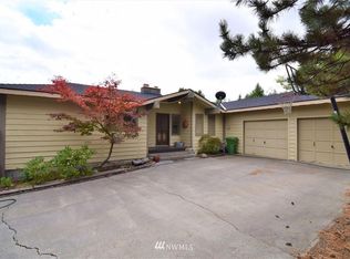 211 W Grape St, Omak, WA 98841