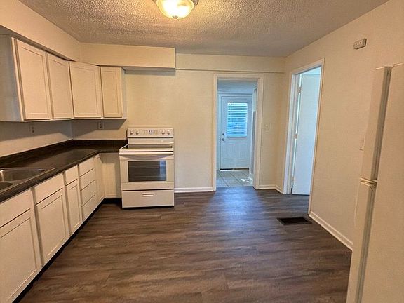 2nd image of 1315 W 10th St