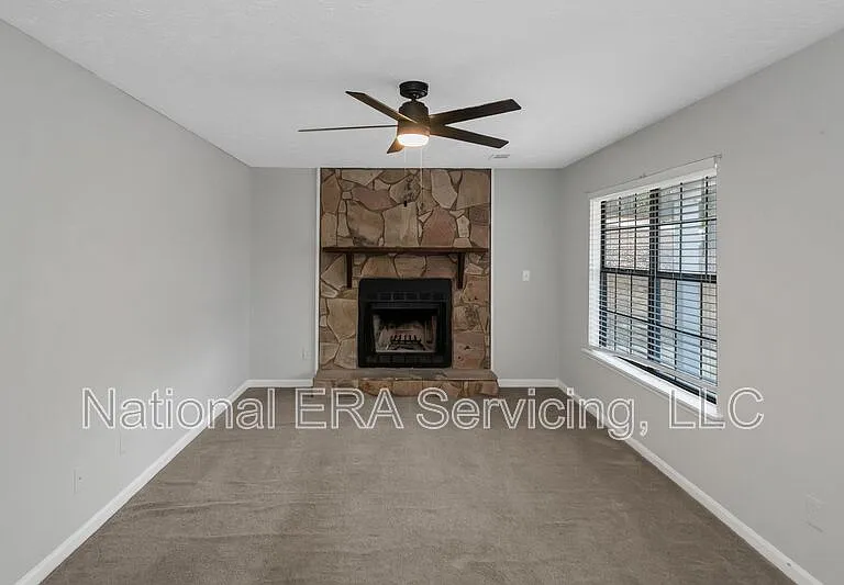 321 Summerwood Ln — Photo 24