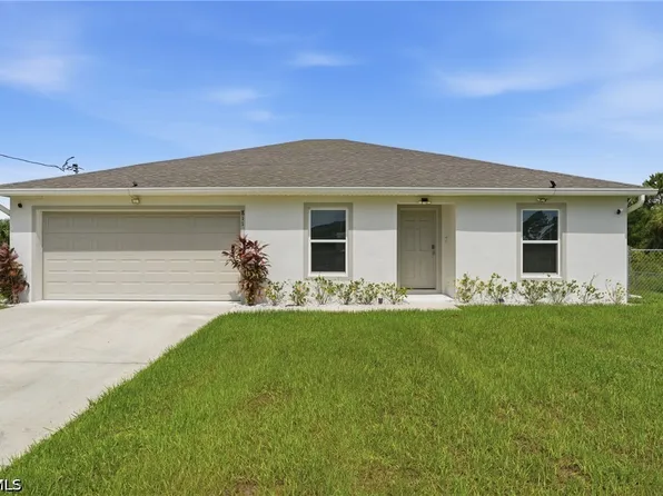 811 Coffield Ave, Lehigh Acres, FL 33974