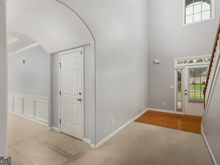 168 Summer Grove Ln — Photo 5