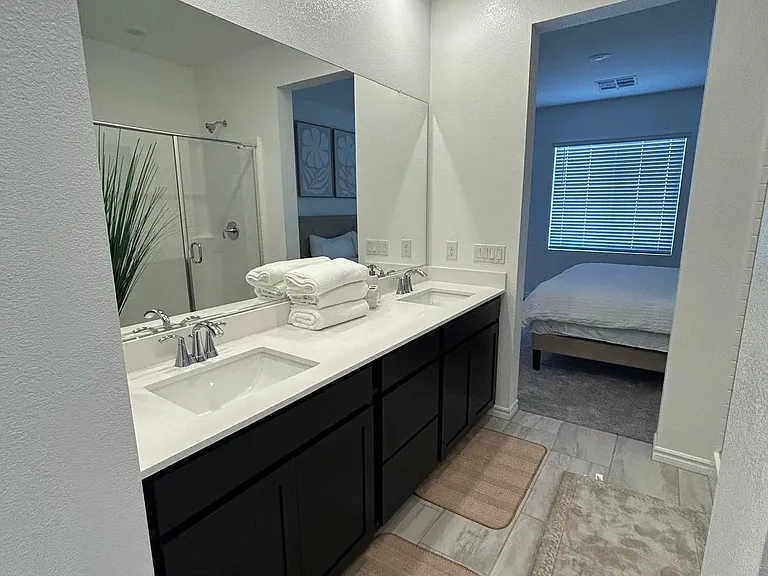233 McArthur Peak Ave #1 — Photo 21