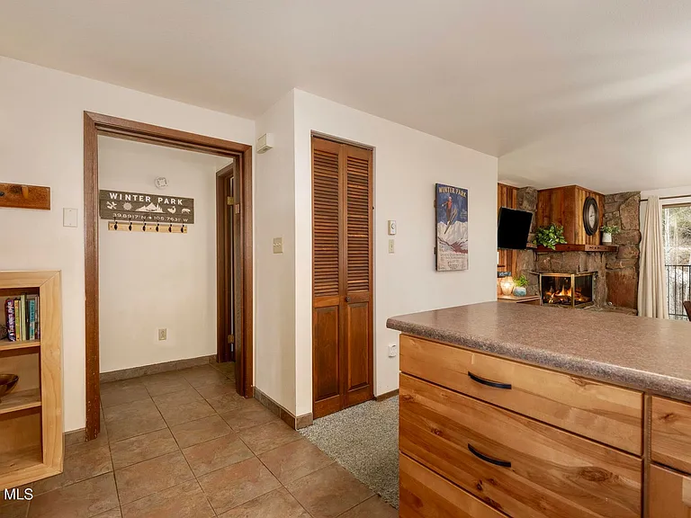 128 Village Dr #4-202-22 — Photo 7