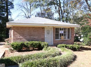 1077 Pike St, Macon, GA 31204