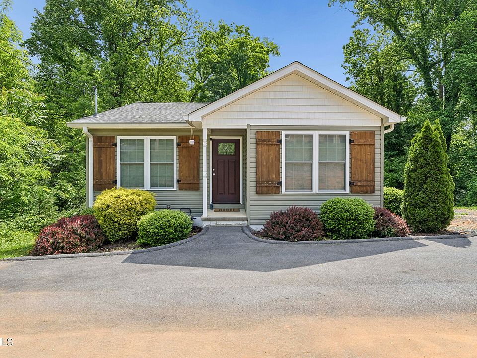 1st image of 120 Park Hill Rd