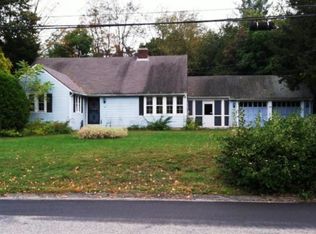 36 Old Salem Rd, Norwich, CT 06360