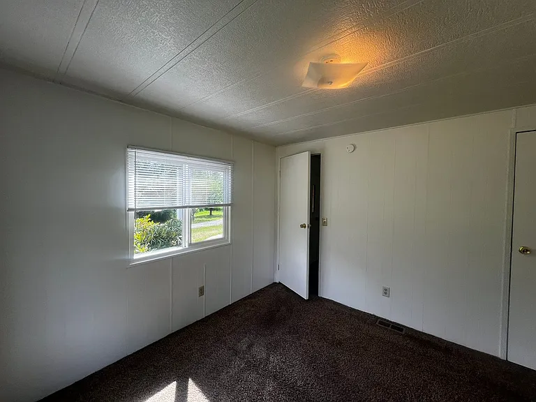 7220 Valley View Rd — Photo 12