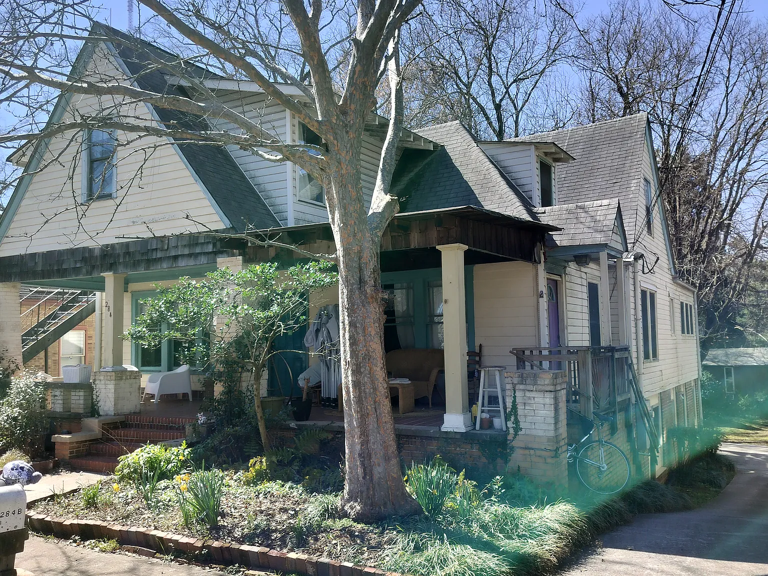 1 bed, 700 sqft, $1,050 — Photo 1