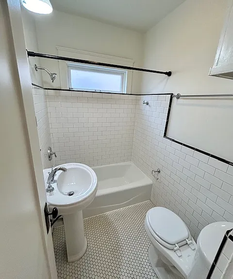 4663 Georgia St — Photo 15